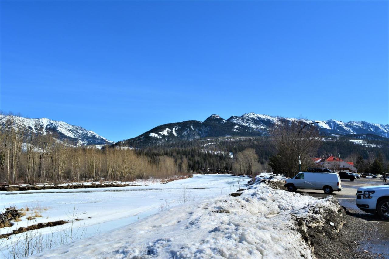 Fernie Stanford Resort Buitenkant foto